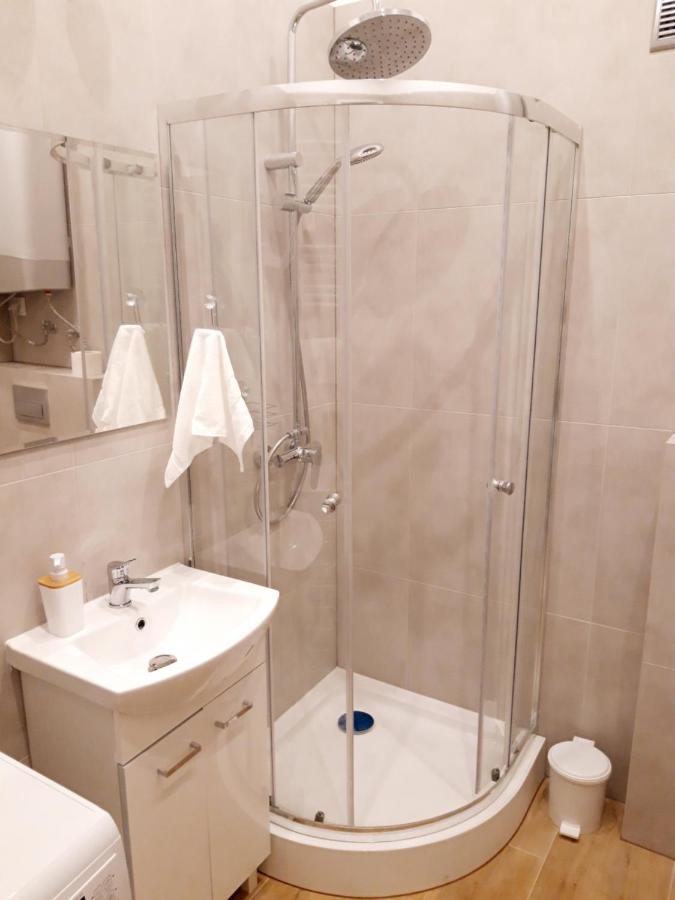 Nowoczesne Mieszkanie W Centrum Miasta Neu Sandez